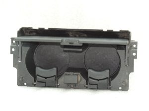 Suzuki Grand Vitara II krūzes turētājs krūzes turētājs centrālā konsole 7592065J005PK