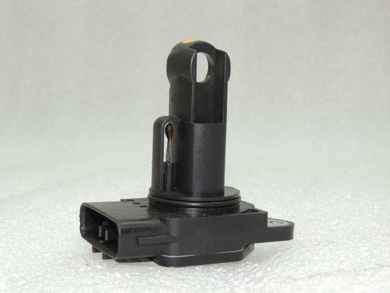 OEM Suzuki Jimny 1.3i III masas gaisa plūsmas sensors 1380063J00