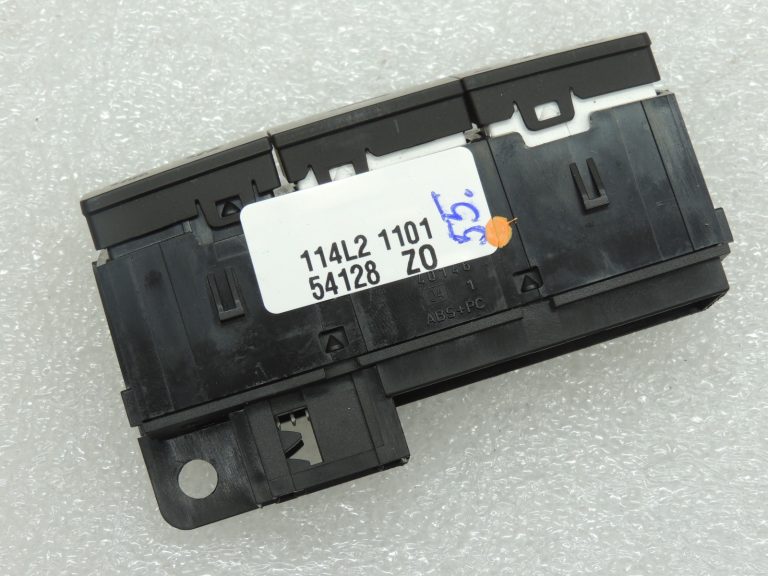 Oriģinālais Opel Meriva B avārijas signalizācijas slēdzis centrālajai atslēgai 13287826, 13266230