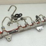 OEM Suzuki Grand Vitara III 1.9 dīzeļa degvielas iesmidzināšanas kolektors 15731-67JH1