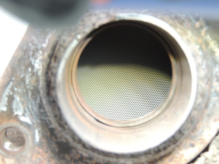 Toyota Yaris IV XP210 1.5i katalītiskais neitralizators 17140F3010