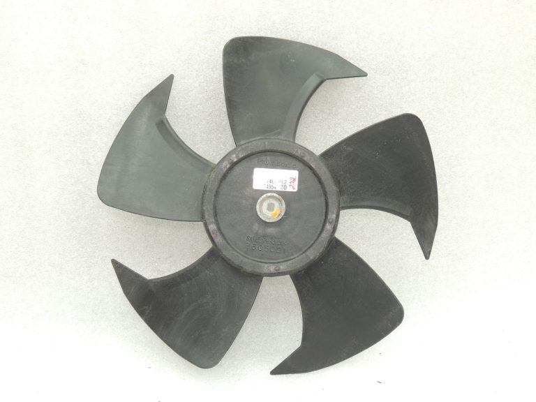 OEM Suzuki Jimny 1.3i dzinēja dzesēšanas ventilators 9556081A00