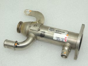 Volvo V50 2.0D izplūdes gāzu dzesētājs EGR dzesētājs 8653691