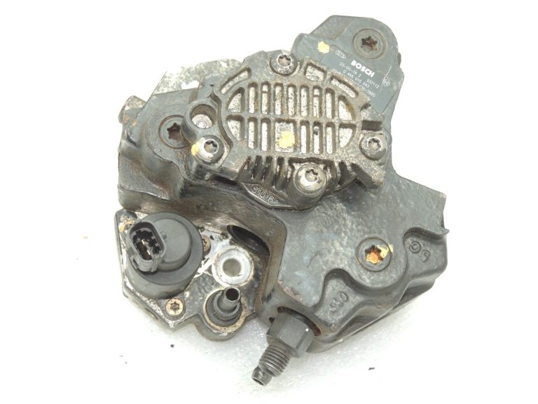 Volvo S60 2.4D Iesmidzināšanas sūknis Augstspiediena sūknis 8251785