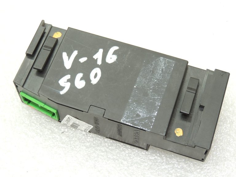 Volvo S60 I vadības bloks 8691946