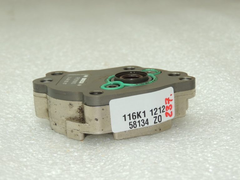 Zema spiediena sūknis augstspiediena sūknim BOSCH 0440020017