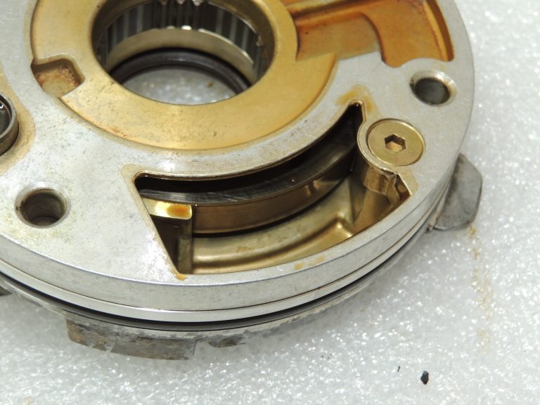 Volvo S80 XC90 2.8 2.9 3.0 benzīna eļļas sūknis 9458427