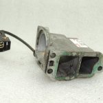 Volvo XC70 2.4 benzīna termostata korpuss 8692934
