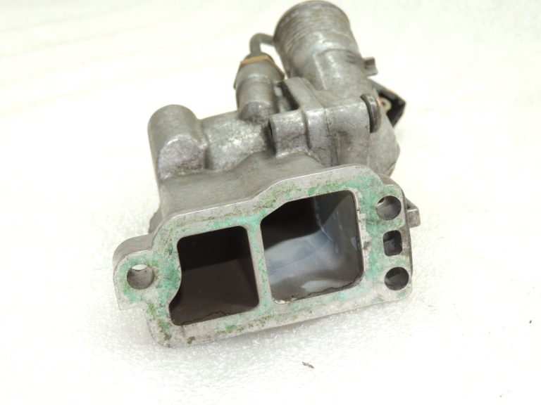 Volvo S40 1.8 benzīna termostata korpuss 9180807