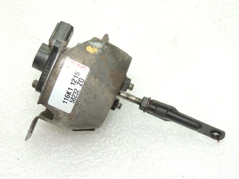 Volvo V50 2.0D turbokompresora spiediena kaste 36002265