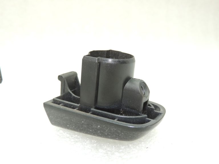 Volvo V50 ārējo durvju rokturis BLACK STONE 39879658