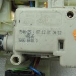 Volvo XC70 V70 Aizmugures durvju slēdzene Bagāžas nodalījuma vāka slēdzene 31253047