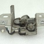 Volvo V50 motora pārsega slēdzene 30716529