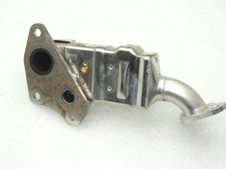 Toyota Yaris IV XP210 1.5i EGR dzesētājs EGR 2568015020