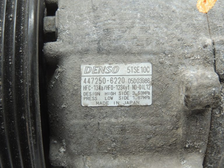 Toyota Yaris IV XP210 1.5i gaisa kondicioniera kompresors 88310K0030