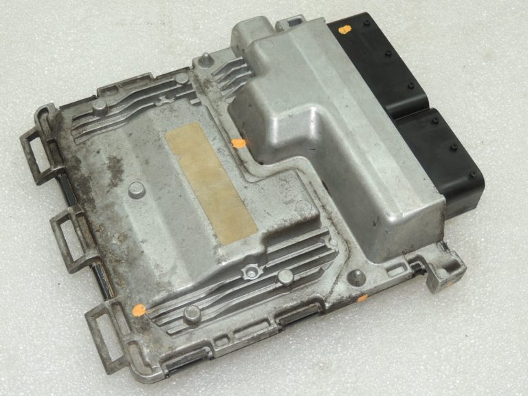 Mercedes W212 E200 1.8i motora vadības bloks Vadības bloks A2711500391