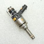 Mercedes W212 E200 1.8i degvielas iesmidzinātājs A271078112380