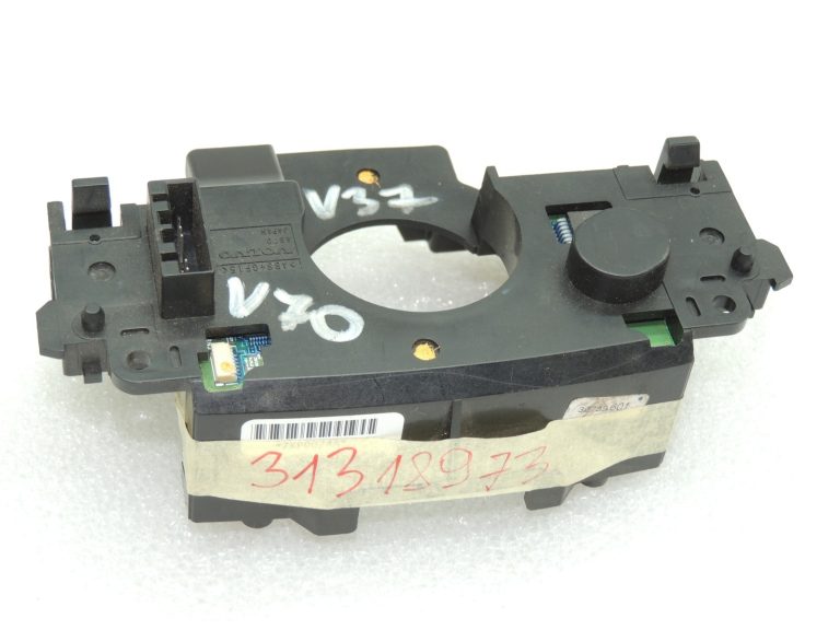 Volvo V70 II kombinētā slēdža kronšteins vadības bloks 31318973