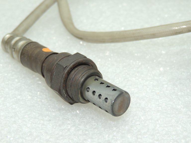 OEM Vovlo V70 II 2.4i Lambda sensors 9497468