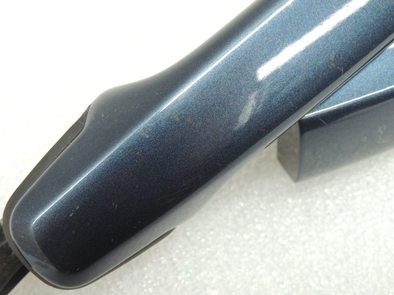OEM Volvo S40 II ārējais aizmugurējo durvju rokturis BARENTA ZILS METĀLS 39879658