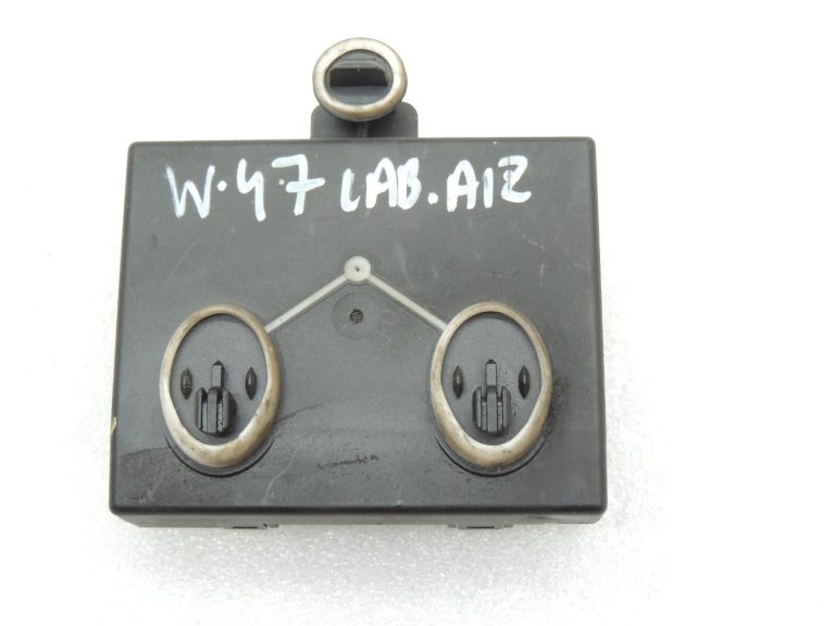 VW Sharan II 7N Aizmugurējo labās puses durvju vadības bloks 7N0959794E 7N0959795A 7N0959794L