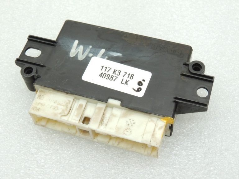 Volkswagen Tiguan II AD PDC stāvvietas palīgsistēmas vadības bloks 3Q0919294B 0263014102