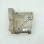 Toyota Hilux VII 2.5 D-4D 2KD-FTV Gaisa kondicioniera kompresora kronšteins 88431-0K060