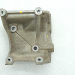 Toyota Hilux VII 2.5 D-4D 2KD-FTV Gaisa kondicioniera kompresora kronšteins 88431-0K060