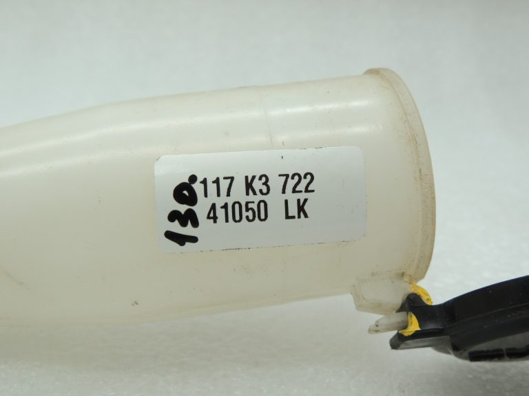 Toyota Hilux VII 2.5 mazgāšanas šķidruma tvertnes uzpildes kakliņš 853160K010 8531533280
