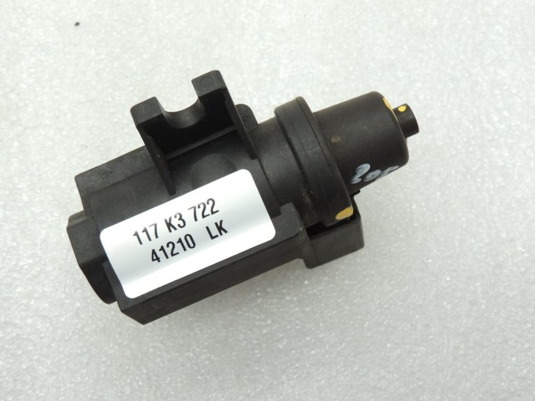 Toyota 2.2 D-4D dīzeļdegvielas vakuuma vārsta solenoīda vārsts 25819-0R011 258190R011