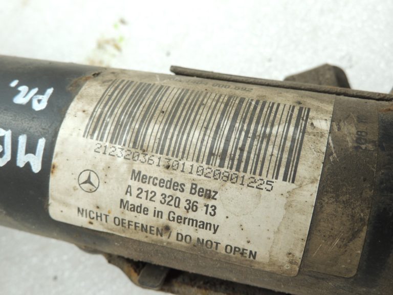 Oriģinālais Mercedes Benz E-Class W212 priekšējās ass kreisās balstiekārtas komplekts