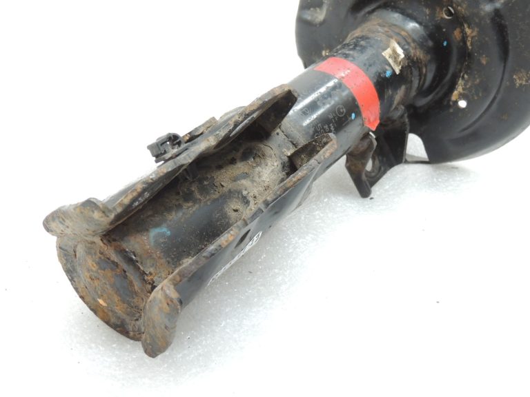 Oriģinālā aprīkojuma Toyota Yaris IV XP210 priekšējais labais amortizators 48510K0080