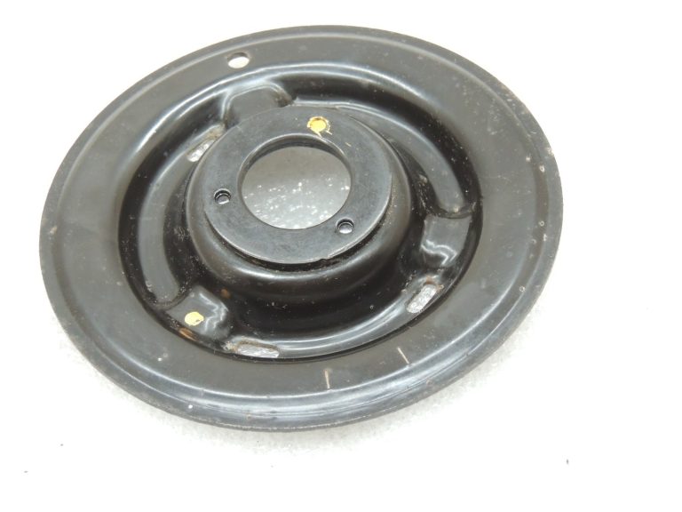 Oriģinālā komplektācijā Toyota Yaris IV XP210 Priekšējās balstiekārtas atsperu plāksne Atsperu plāksne 48471K0020