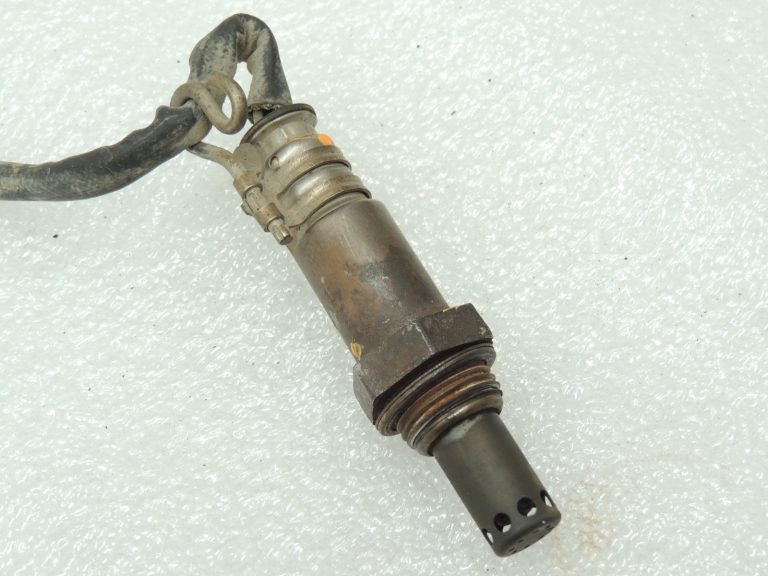 Oriģinālā aprīkojuma Toyota Yaris IV XP210 1.5 M15AFKS otrais lambda sensors 89467K0060