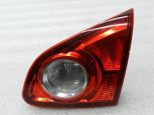 Nissan Qashqai oriģinālais aizmugurējais labais lukturis