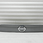 Nissan Qashqai oriģinālais aizmugurējo durvju līmējums KAD – Gun Metallic