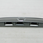 Nissan Qashqai oriģinālais aizmugurējo durvju līmējums KAD – Gun Metallic