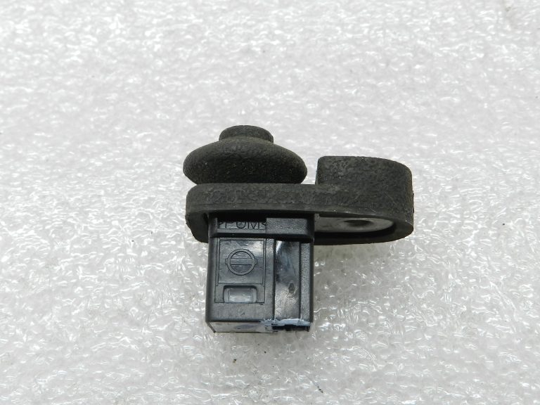Nissan Renault oriģinālais durvju sensors