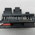 Toyota Avensis oriģināls slēdža centrālās konsoles avārijas signalizācijas bākuguns slēdzis