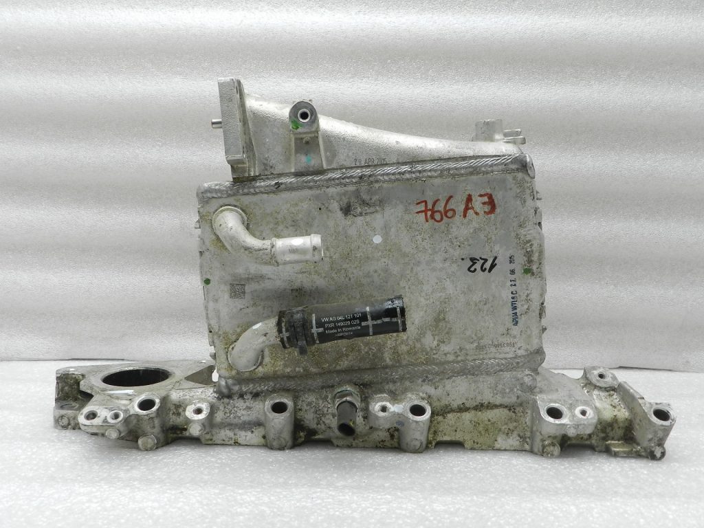 VW Audi Skoda oriģinālais uzpildes gaisa dzesētājs