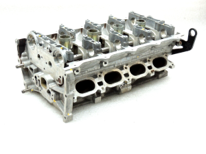 Audi A6 C6 4F 4.2 V8 BAT Kreisā cilindra galva 5-8 cilindru 079103903GX 079103373H