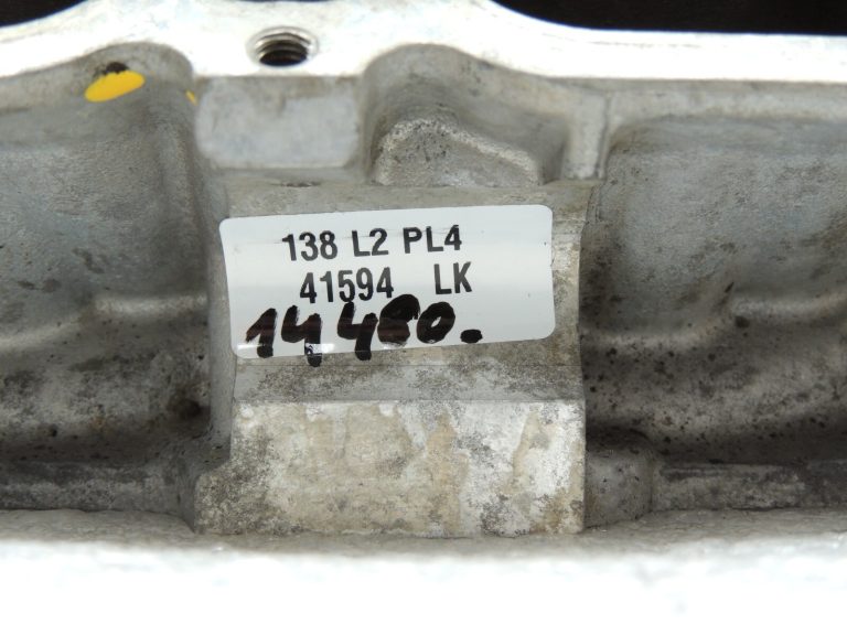 Audi A6 C6 4F 4.2 V8 BAT Kreisā cilindra galva 5-8 cilindru 079103903GX 079103373H