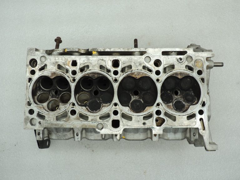 Audi A6 C6 4F 4.2 V8 BAT Kreisā cilindra galva 5-8 cilindru 079103903GX 079103373H