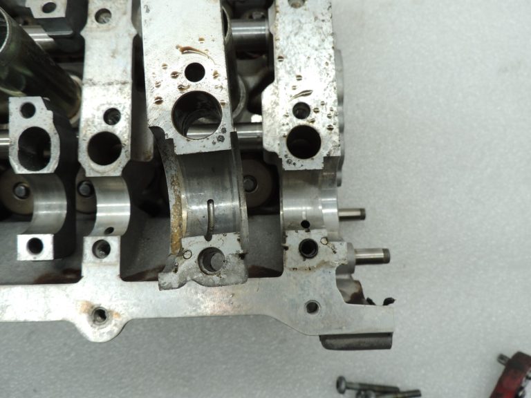 Audi A6 C6 4F 4.2 V8 BAT Kreisā cilindra galva 5-8 cilindru 079103903GX 079103373H