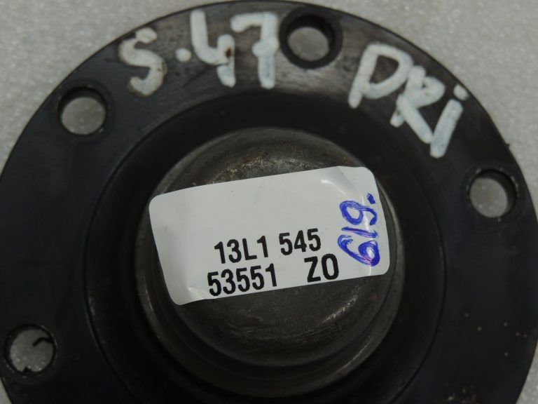 OEM Suzuki Grand Vitara II riteņa gultņa vāciņš priekšējai asij 4347180001 4324180001