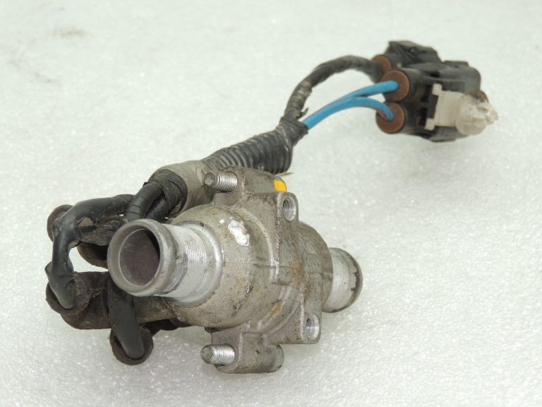 OEM Suzuki Grand Vitara III dzesēšanas šķidruma sildītājs 7492184A00