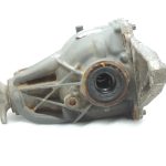 Oriģinālais Mercedes W212 aizmugurējais diferenciālis Aizmugurējās ass piedziņa 3.27 aizmugurējais diferenciālis