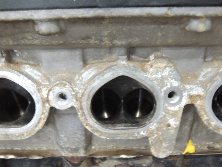 Opel Zafira B Astra H Signum Vectra C 1.8i benzīna dzinējs Z18XER 103kW 93188485