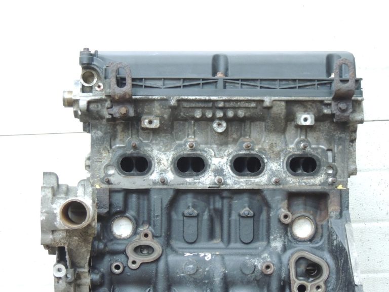 Opel Zafira B Astra H Signum Vectra C 1.8i benzīna dzinējs Z18XER 103kW 93188485