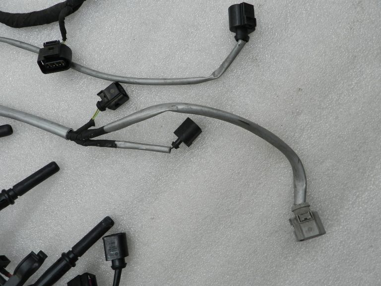 VW Tiguan oriģinālā motora elektroinstalācijas instalācija
